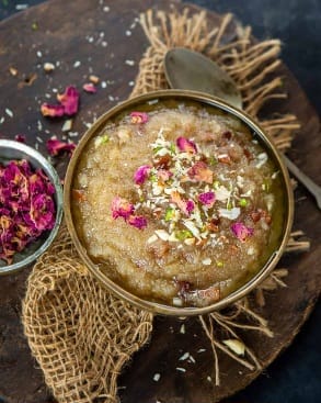 Suji ka Halwa With Desi Ghee – Sweet Pakistani Dessert